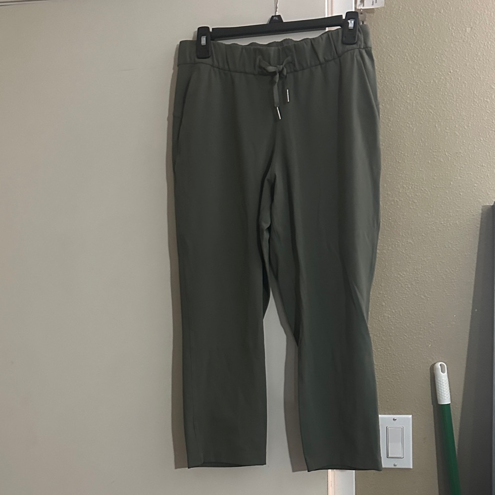 Lululemon Athletica Olive Green Capris
